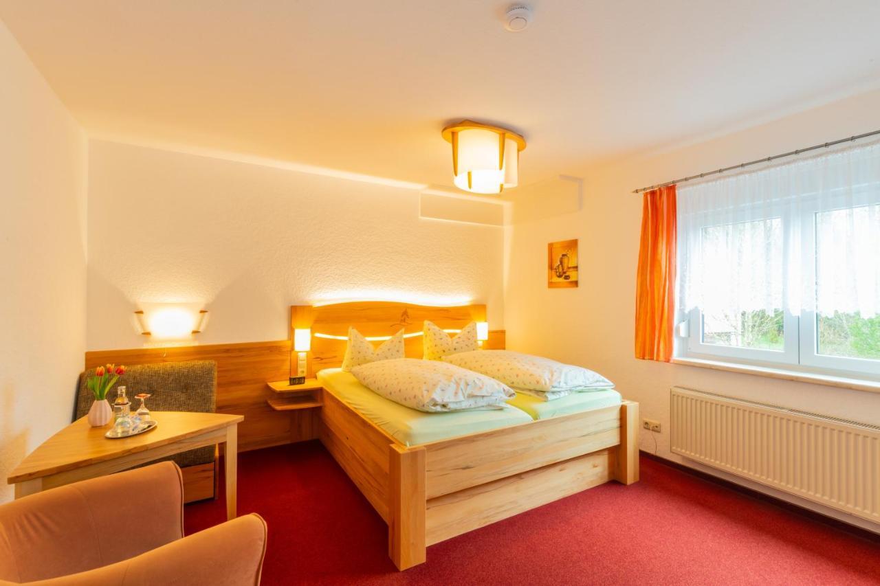 Rennsteighotel Gruener Baum Шмидефелд ам Ренщайг Екстериор снимка